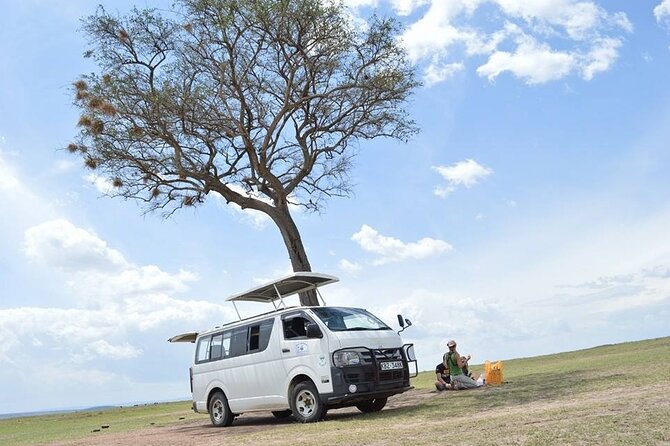 3-Days Maasai Mara Camping Safari on 4x4 Land Cruiser Jeep - A full day searching for the Big Five