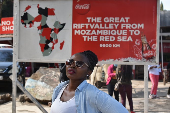 3 Days Maasai Mara Small Group Safari in a 4 x4 Land Cruiser Jeep - The Great Rift Valley viewpoint