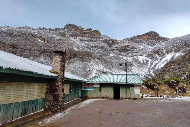 4-Day Mount Kenya Trekking with Pick Up - What this four-day Mount Kenya trek is really like
