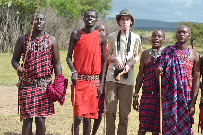 4 Day Private Masai Mara Flight Safari Tour from Nairobi - Day 2: The best day for an early game drive