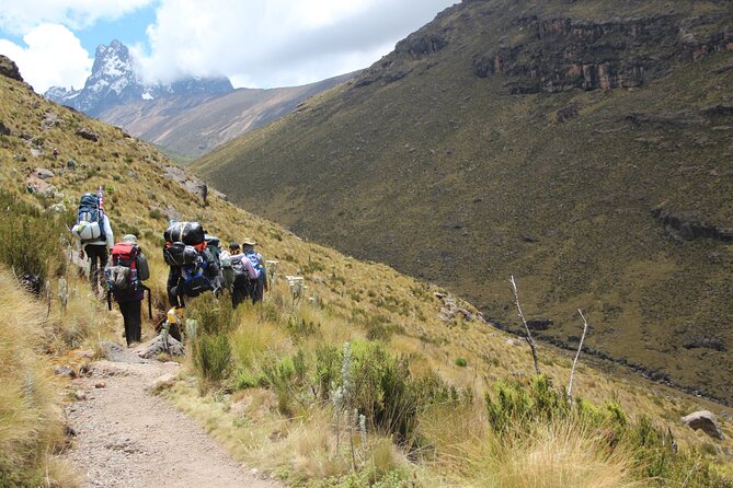 5 Days Mount Kenya Climbing Via Chogoria Sirimone Route - Who should choose this climb