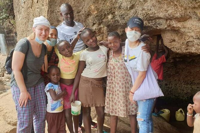 6-hour Historic Nairobi city Tour and Kibera slums - The right way to approach the Kibera visit