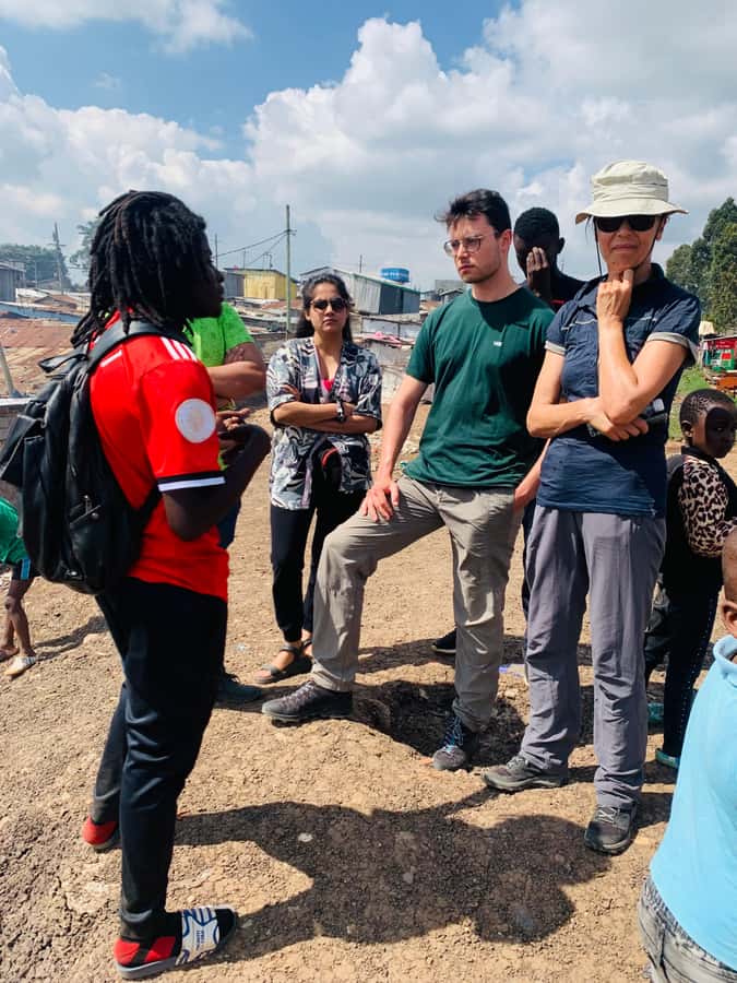 A Visit To KIBERA The Chocolate City. - Meeting residents with respect