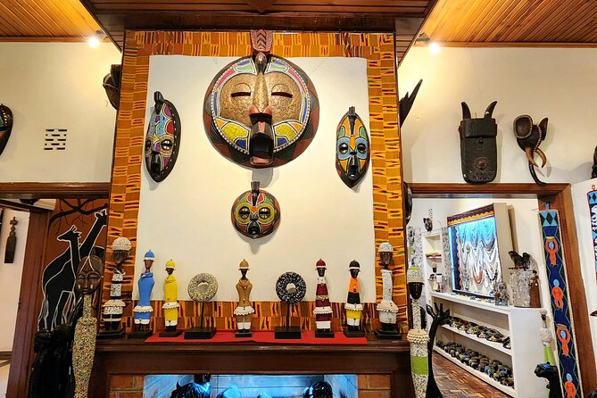 African Gemstones, Garnets Jewelry, Beads & Crafts Shopping Tour - Kobe Tough Beads & Leather and the women’s workshop