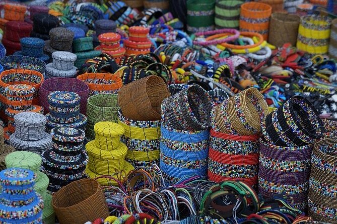 African Gemstones, Garnets Jewelry, Beads & Crafts Shopping Tour - Who should book this experience