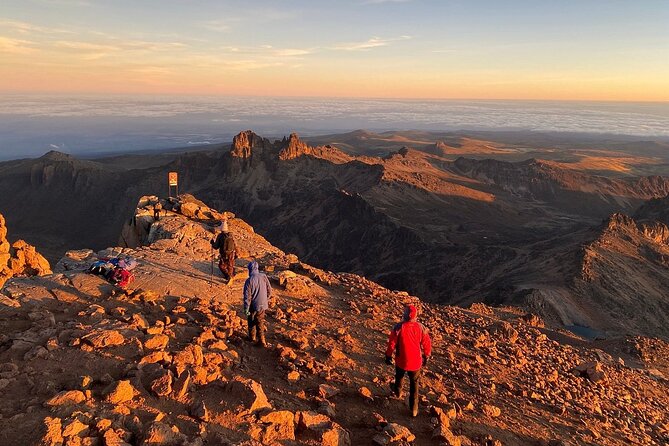 Conquer Mt Kenya in 4 Days Sirimon to Chogoria Route Adventure - Why the Sirimon to Chogoria route works so well
