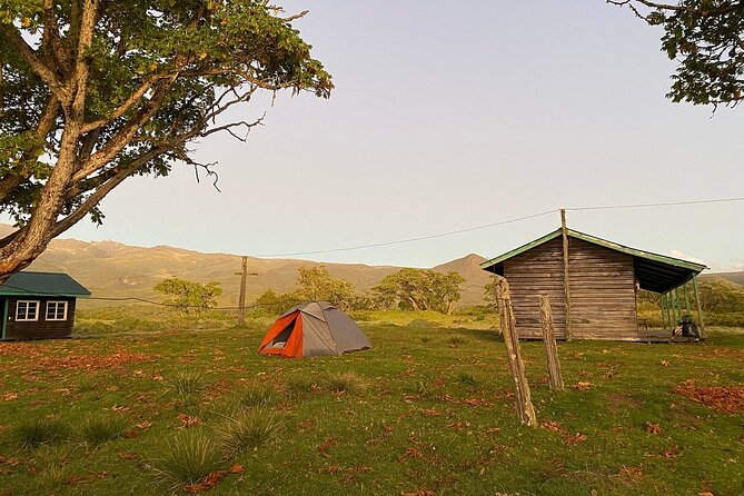Conquer Mt Kenya in 4 Days Sirimon to Chogoria Route Adventure - Day 3: Point Lenana before sunrise