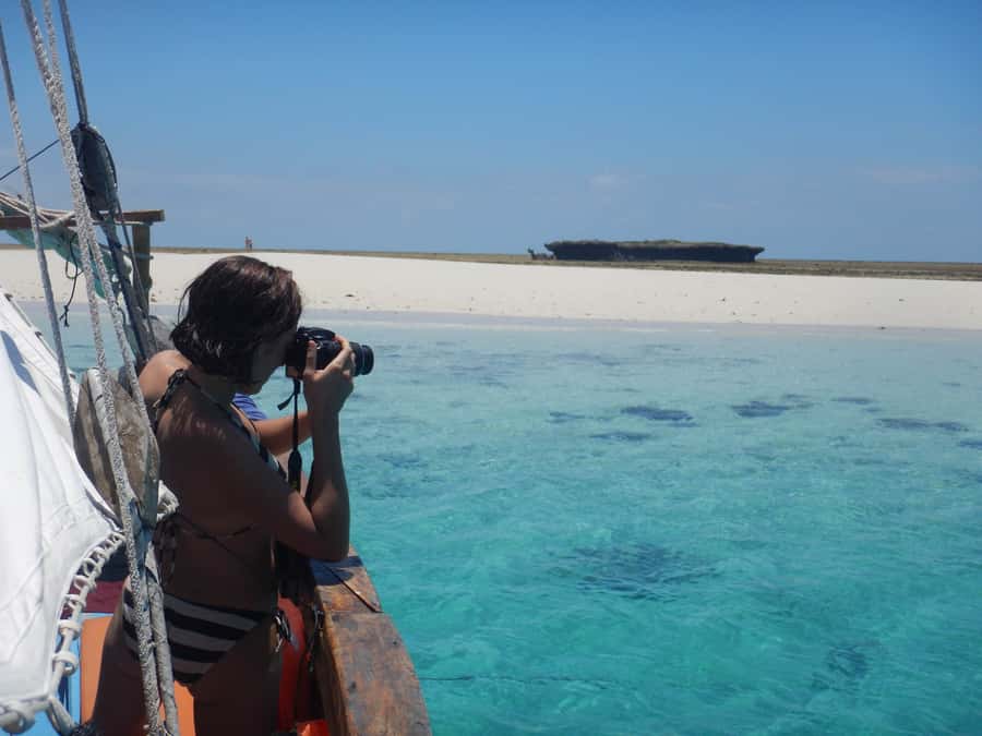 Dhow Adventure to Wasini Island & Kisite Marine Park - The Shimoni Slave Caves and a Difficult Past