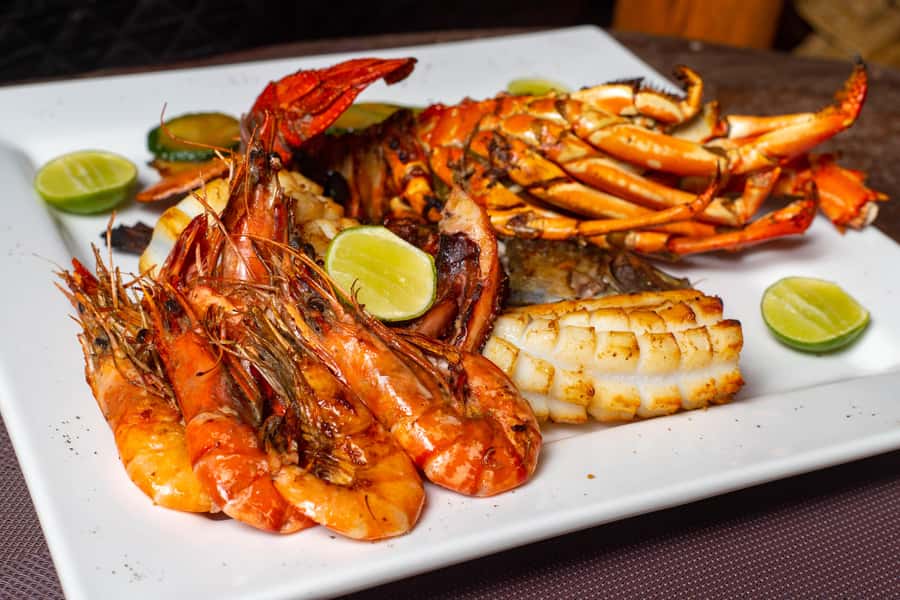 Diani Beach: Sunset Dhow Cruise with Dinner - Key points at a glance