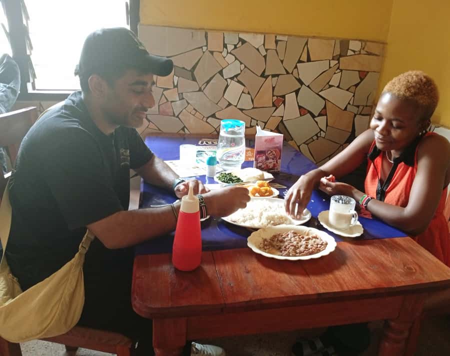 Diani: Market and Street Food Walking Tour - What the 90-minute schedule really means