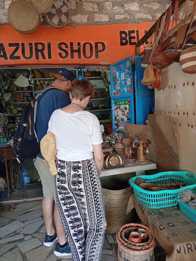 Diani: Market and Street Food Walking Tour - Walking through Ibiza Market