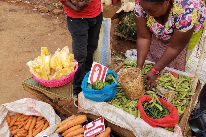 Explore local Market matatu ride & Make Kenyan Cuisines with a home cook - From Westlands to a Nairobi market by matatu