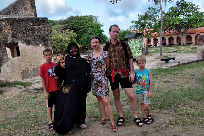 Fort Jesus Museum Walking Tour in Mombasa - A guide who adds food, plants, and conversation