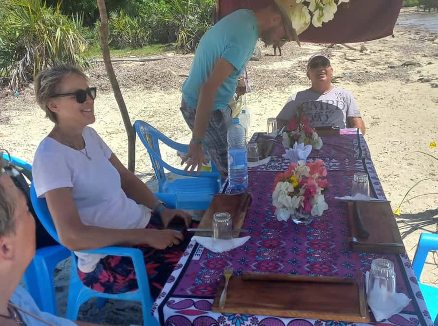 From Diani Beach: Funzi Island Full Day Excursion with Lunch - The Funzi sandbank at low tide