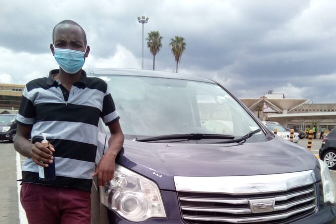 From JKIA Airport: Nairobi private transfer in a car (3 pax max) - A calm start at Nairobi airport