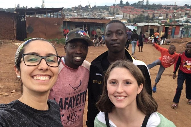 Full Day Kibera Slum Tour - Bead Shops and Local Craft Work