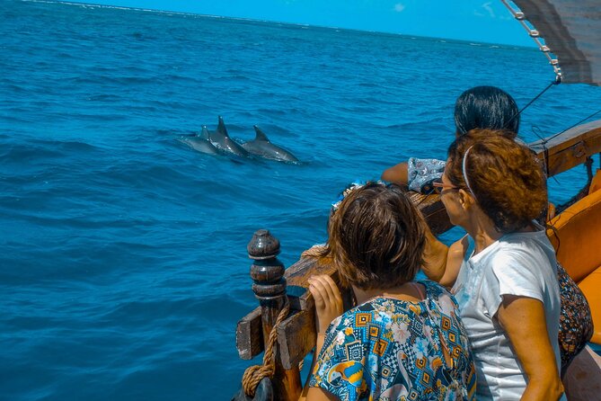 Full-Day Special Wasini Island Tour with Snorkeling and Lunch - Crew care, photos, and the small-group advantage