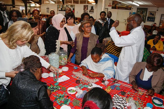 Giraffe Centre, Elephant Orphanage, National Museum & Beads Center - Is $115 a fair price?