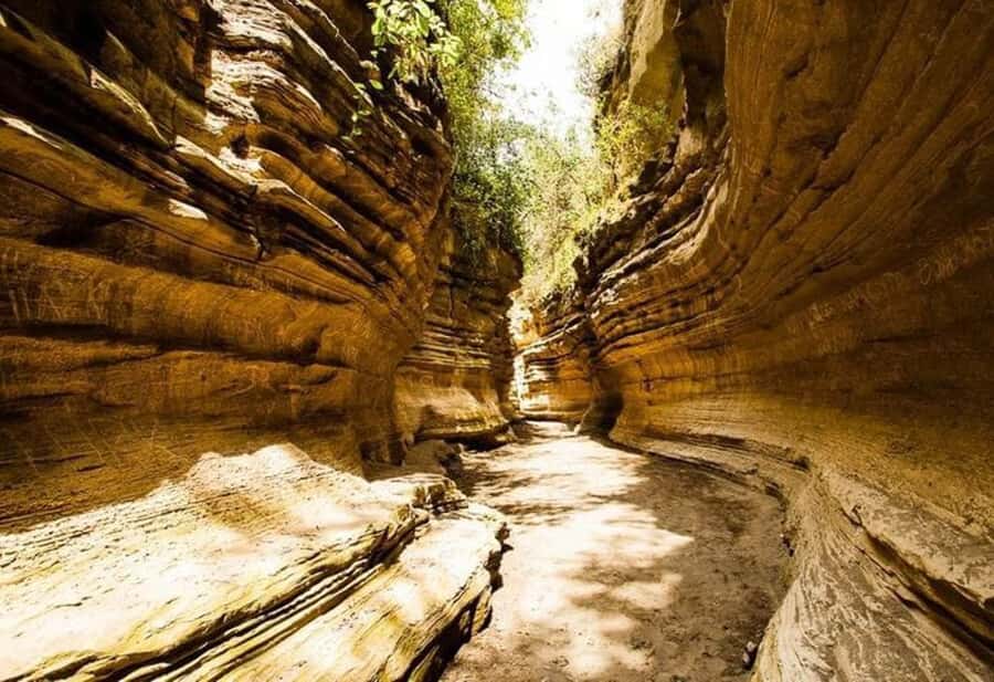 Group joining day tour to Hell's Gate and Lake Naivasha - What to bring for a better day