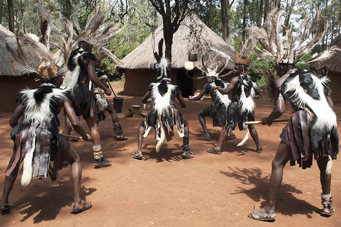 Half-day tour Bomas of Kenya with Pick-up - Kobe Tough turns shopping into a working visit