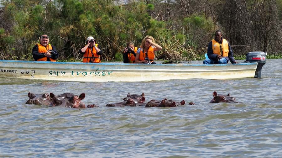 HELL'S GATE AND LAKE NAIVASHA BOAT RIDE FROM NAIROBI. - Key points at a glance