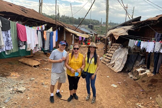 Ismael's Kibera Slum Tour - The home visit and a closer look at daily life
