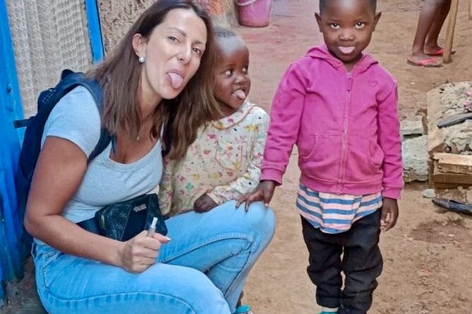 Kibera Chocolate City Tour - Toi Market and the business of daily life