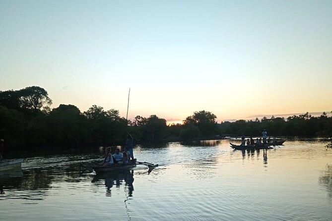 Kongo River Sunset Experience in Canoe - What the included tuk-tuk transfer adds