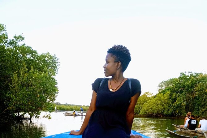 Kongo River Sunset Experience in Canoe - Food, drinks, and the best way to extend the evening