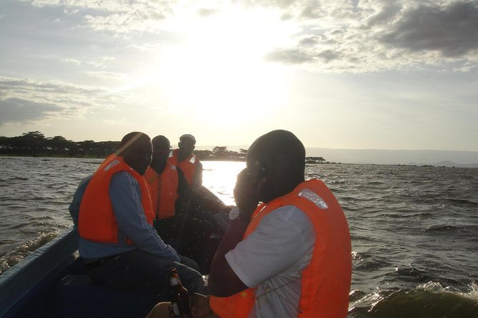 Lake Nakuru National Park Day Tour Via Lake Naivasha - What the $150 price really covers