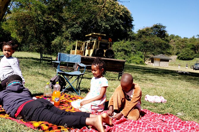 Lake Nakuru NP Half-Day Safari - Snacks, water, and what you need to add