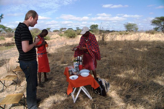 Masai Mara Game Reserve Safari Tour, 4 Days 3 Nights - The Maasai cultural visit