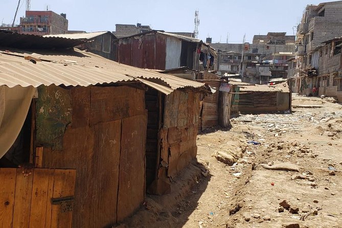 Mathare Community Slum Tour - Walking through Mathare with local hosts