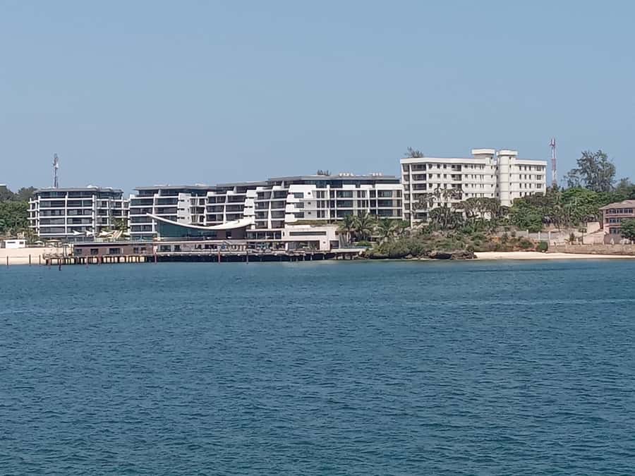 Mombasa City Tour,Fortjesus,Oldtown,Tusks and Spice Market. - Walking conditions, transport, and planning tips