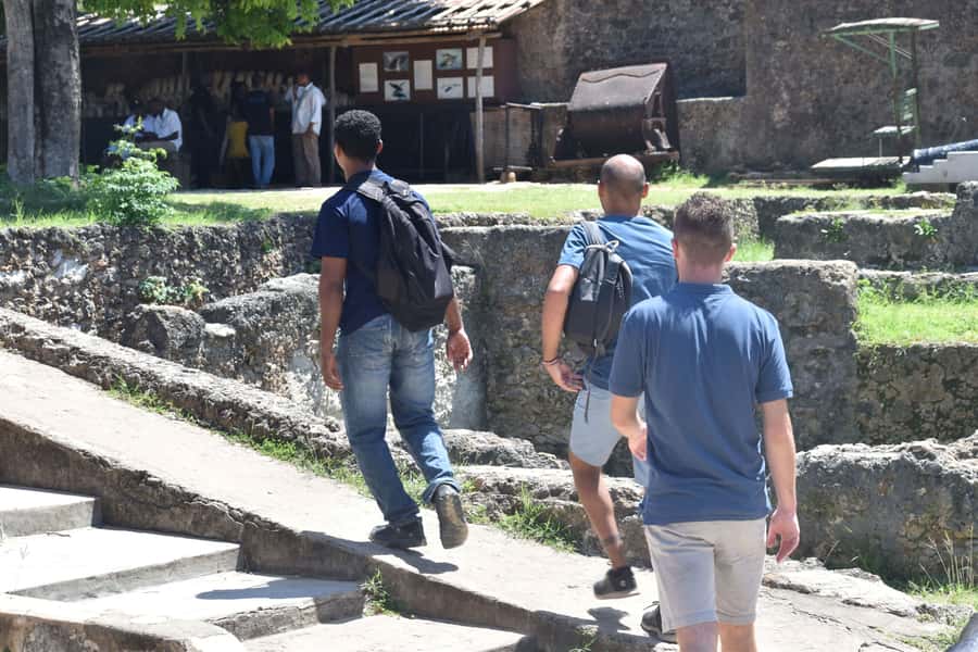 Mombasa Tour by Ghalib - Lunch, the waterfront, and the ride back