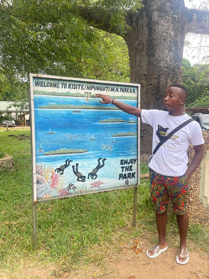 Mombasa walking tour - Monuments, parks, and optional city sights