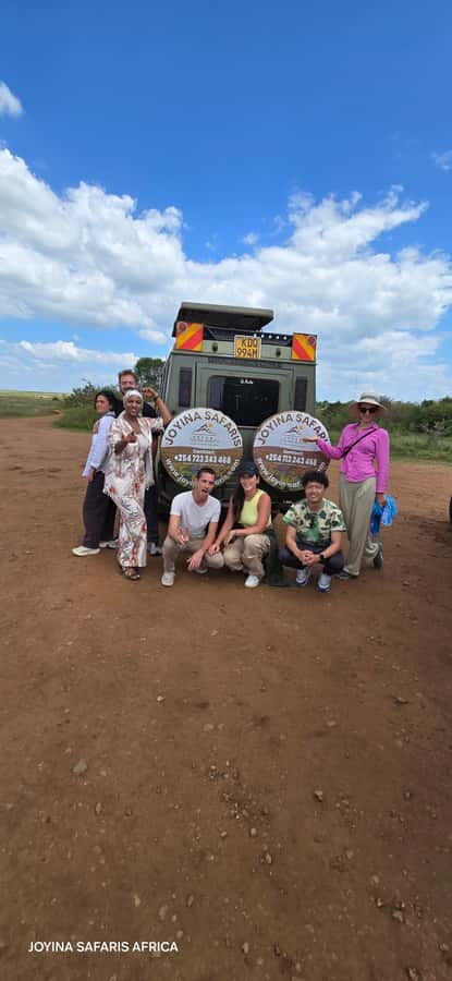 Nairobi: 3-Days 2-Nights Maasai Mara Group Safari in 4x4 - From Nairobi to the Mara on day one