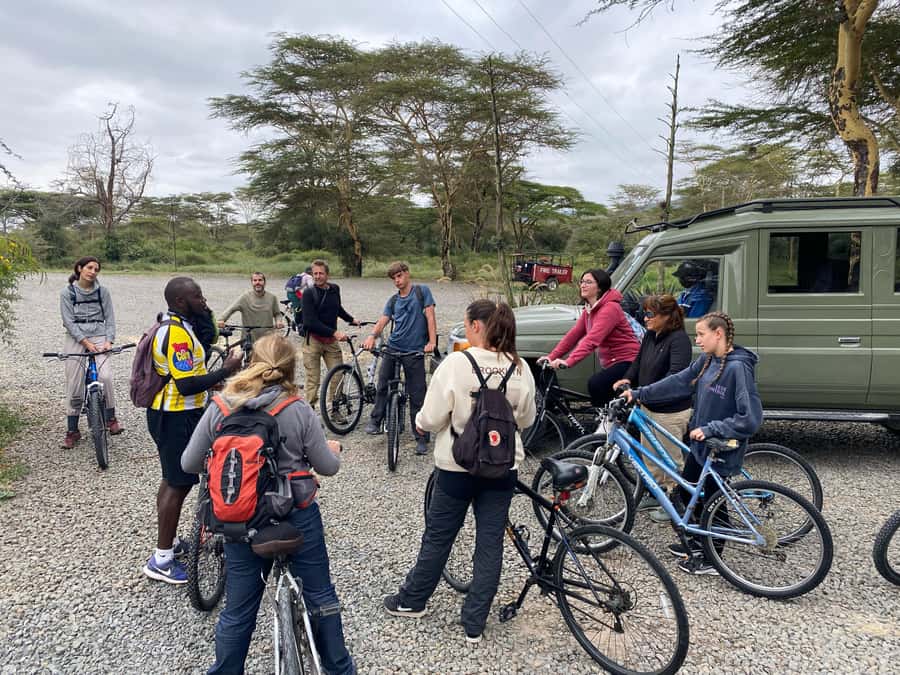 Nairobi: E-Bike/Cycling Wildlife Safari with Transfer & meal - Who will enjoy this experience most?