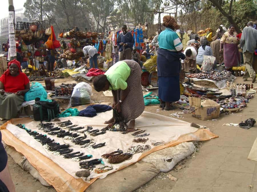 Nairobi: Explore Maasai Market for Unique Souvenirs - Meeting at Hilton Arcade on Mama Ngina Street