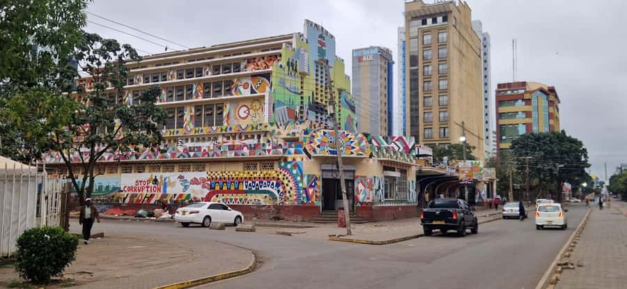 Nairobi: Hidden Gems and Local Secret Guided Walking Tour - What the walk tells you about Nairobi