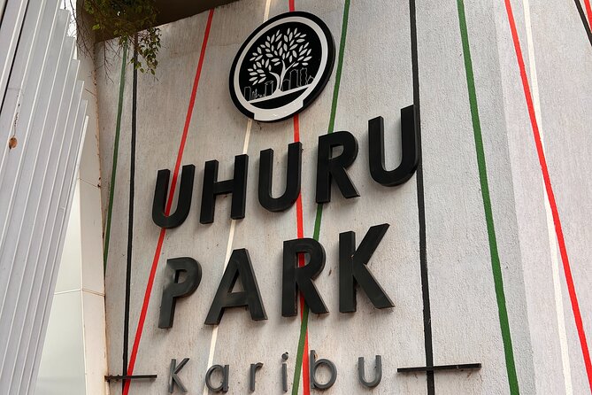 Nairobi Historical Walking City Tour - City Market for souvenirs and everyday Nairobi