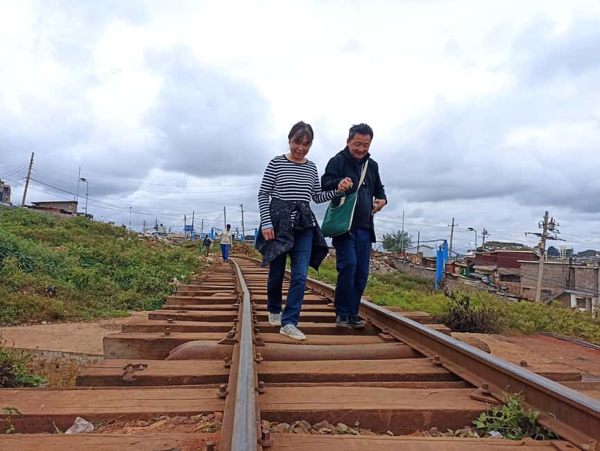 Nairobi: Kibera Slum Tour with Local Social Entrepreneurs - Inside a 4-by-4-meter local home