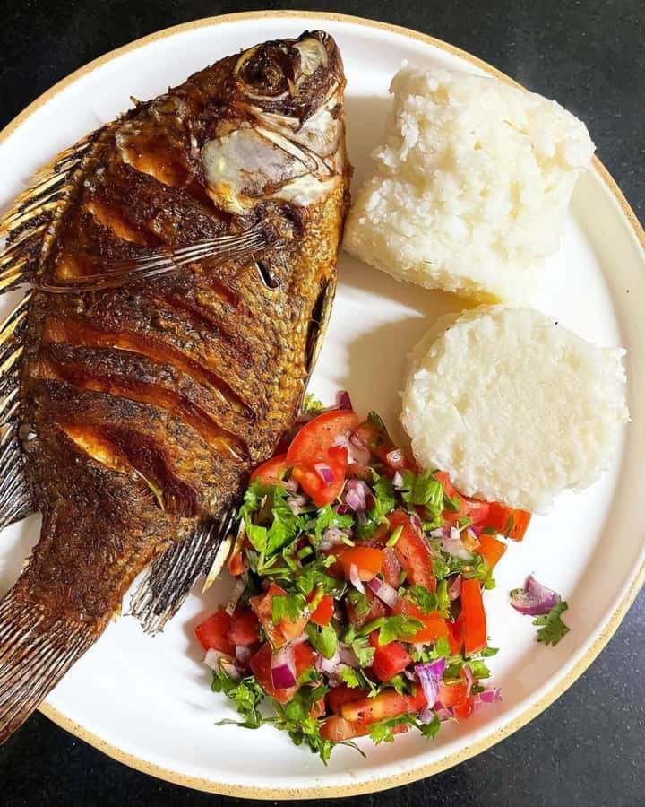 NAIROBI: MOTHERLAND GASTRONOMIC NAIROBI CITY TOUR - A traditional lunch with fish, meat, chicken, and ugali