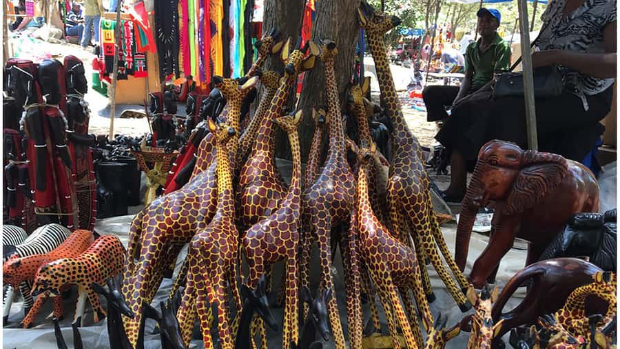 Nairobi: National Park, Elephant Orphanage & Giraffe Center - Transport, timing, and guide quality