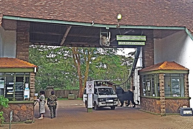 Nairobi National Park Safari Tour - Entering Nairobi National Park by safari minibus