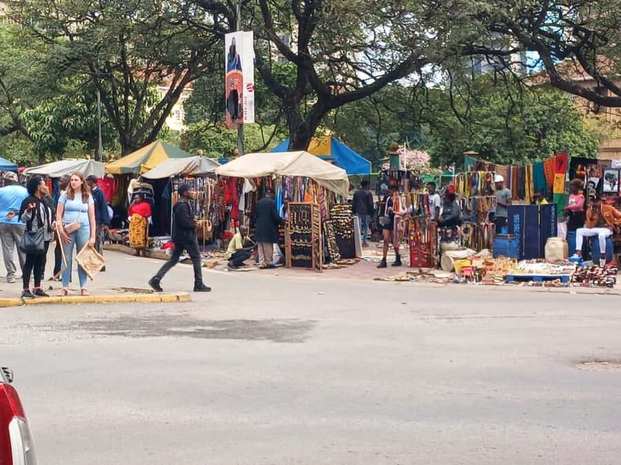Nairobi Walking Tour: Downtown & City Tour - How the guides shape the experience