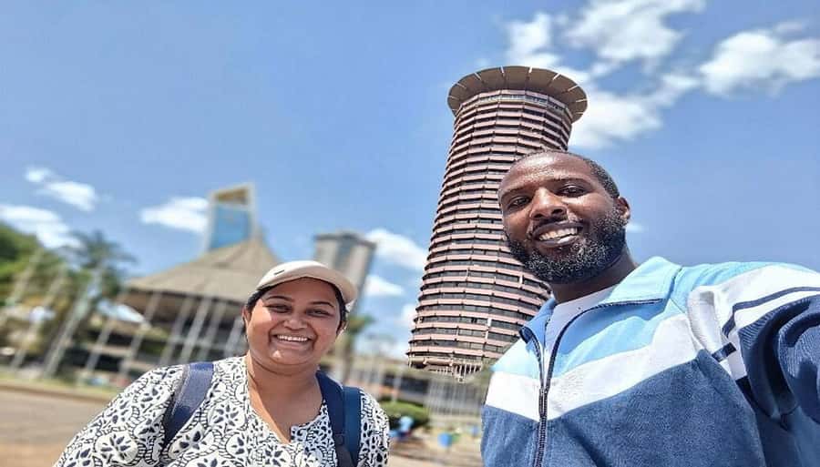 Nairobi Walking Tour, GiraffeCentre & Souvenir Shopping Tour - Meeting the Rootchild giraffes at the Giraffe Centre