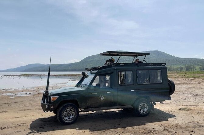 Olpejeta, Lake Naivasha, Masai Mara 5 Days Private Kenya Jeep tour - Three very different wildlife settings in five days