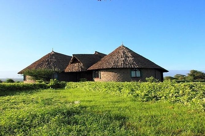 Overnight Amboseli National Park Safari from Nairobi - Nairobi pickup and the road to the park
