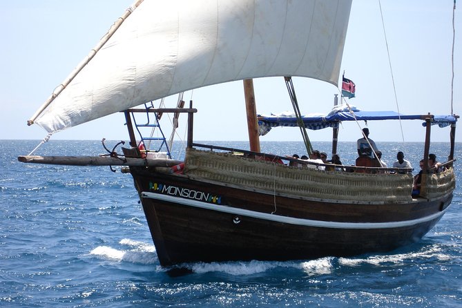 PILLI PIPA DHOW, the genuine product, snorkeling tour to Kisite Marine Park - Who will enjoy this day most